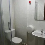 بيت شباب A Barca De Pedra