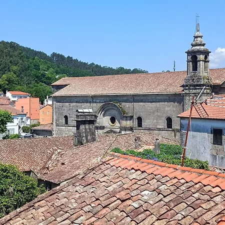 A Barca De Pedra Padrón