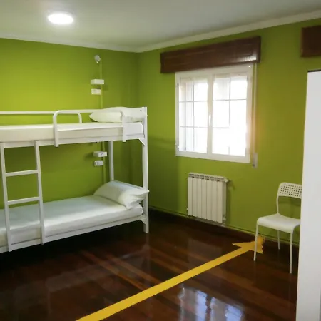 A Barca De Pedra Hostel Padron