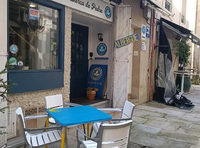 A Barca De Pedra Hostel Padrón